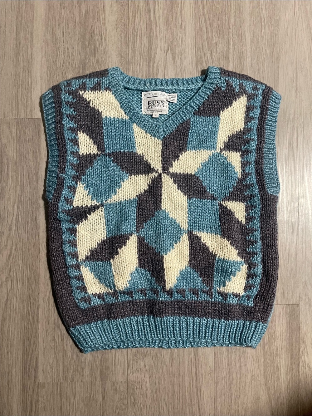 Russ Hand-Knit Geometric V-Neck Sweater